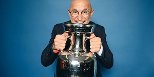Na final, técnico chegou à seleção por anúncio de vaga em jornal