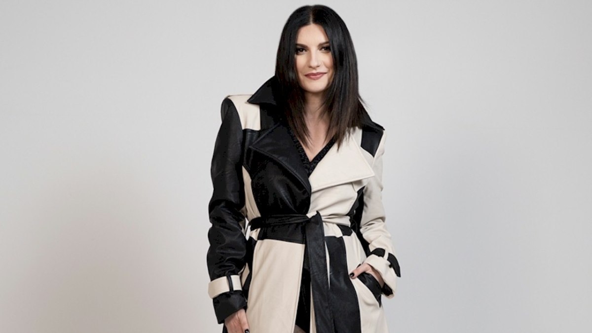 Laura Pausini é indicada ao Grammy Latino pelo álbum 'Almas Paralelas'