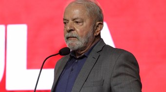 Governo Lula vê avaliação positiva cair a 37,4%, diz pesquisa CNT/MDA