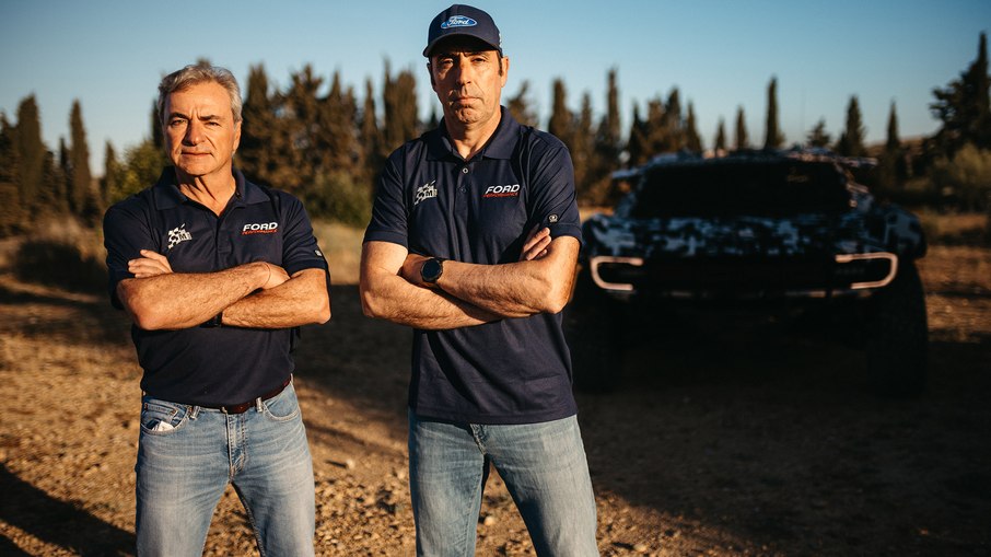 Carlos Sainz e Nani Roma correrão com a Ford no Rally Dakar 2025