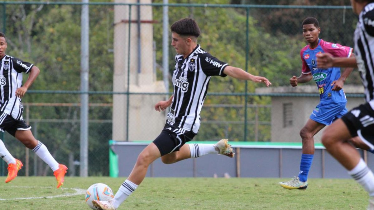 3 Fórum Mineiro de Ciências do Esporte - Futebol