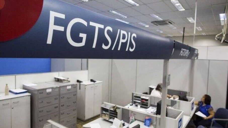 Caixa credita mais de R$ 13 bilhões em lucros do FGTS	