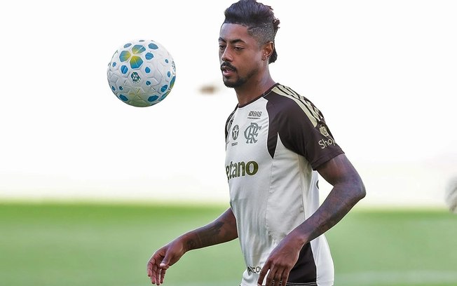 De la Cruz em treino pelo Flamengo De la Cruz em treino pelo Flamengo