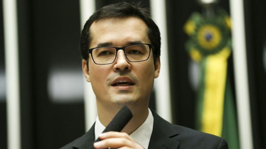 Dallagnol permanecerá na Câmara até que Corregedoria analise cassação