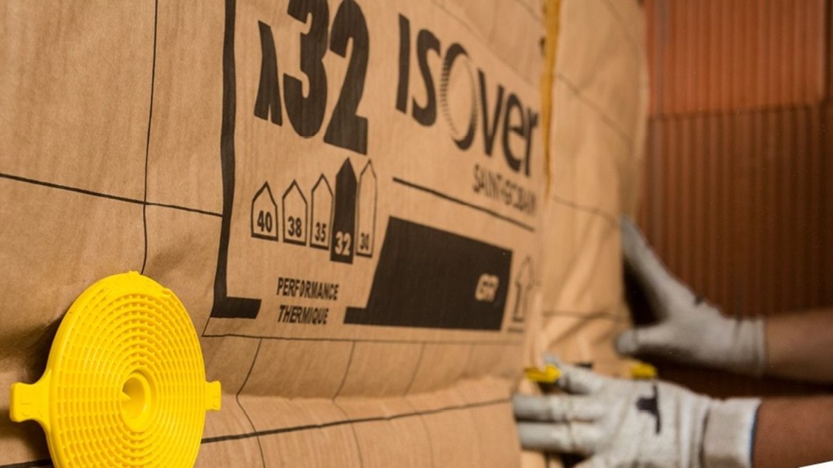 Multinacional francesa fabrica materiais de isolamento térmico e acústico Multinacional francesa fabrica materiais de isolamento térmico e acústico