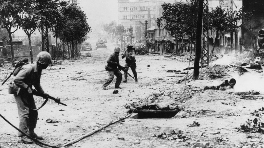 A Tchecoslováquia representou o bloco comunista no armistício que encerrou a Guerra da Coreia em 1953 A Tchecoslováquia representou o bloco comunista no armistício que encerrou a Guerra da Coreia em 1953