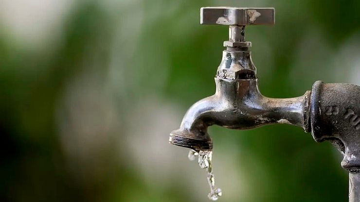 Samar faz reparo emergencial e pode afetar abastecimento de água em três bairros