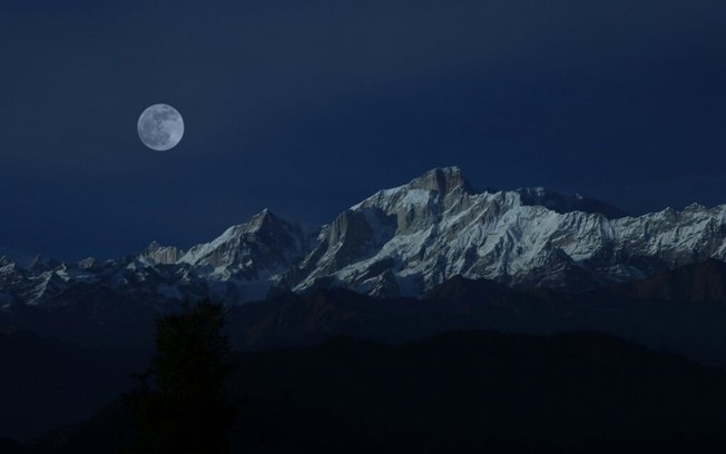 Lua de Neve e Microlua Cheia: tudo sobre o fenômeno deste sábado