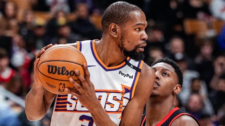 Durant é o terceiro atleta da NBA mais bem colocado na lista