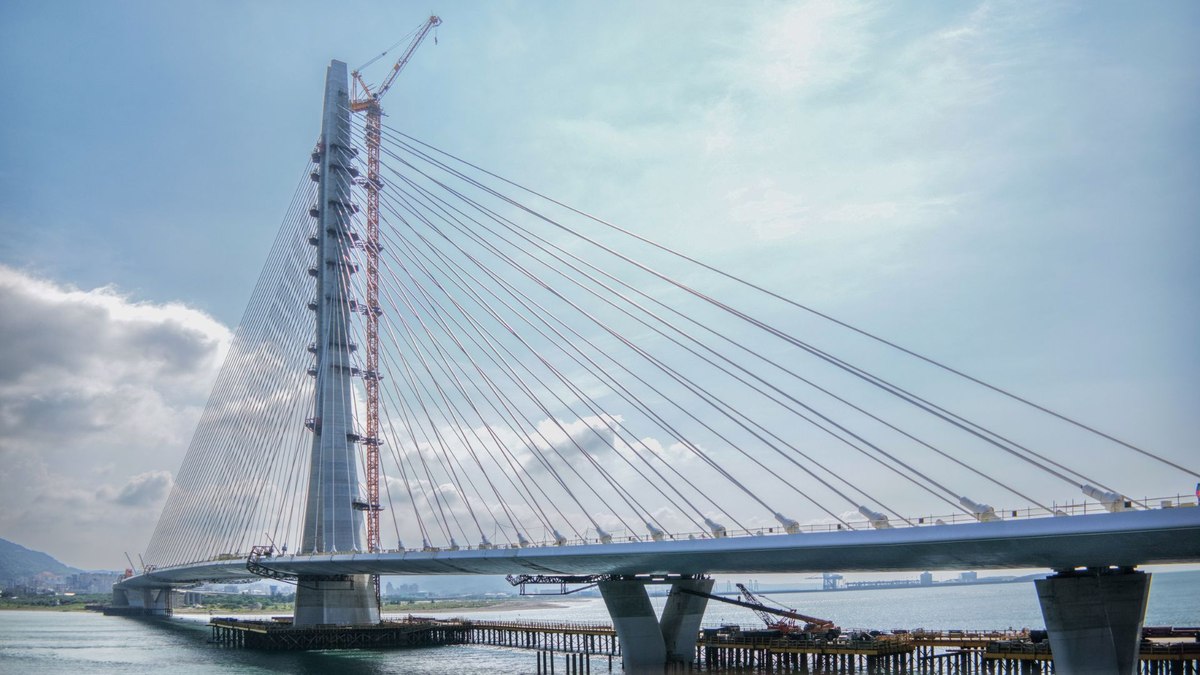 Danjiang Bridge Danjiang Bridge