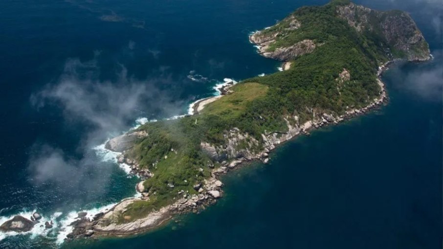 Ilha das Cobras: conheça a região onde lancha naufragou