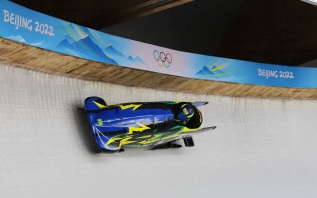 Olimpíadas de Inverno: dupla do bobsled brasileiro fica em 29º lugar após as duas primeiras descidas