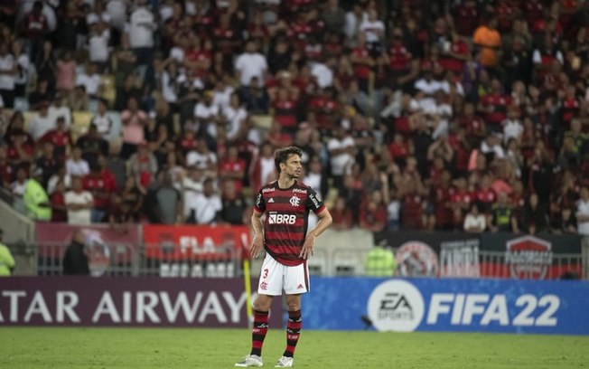 Rodrigo Caio celebra vitória do Flamengo e momento 'saudável e sem dores'