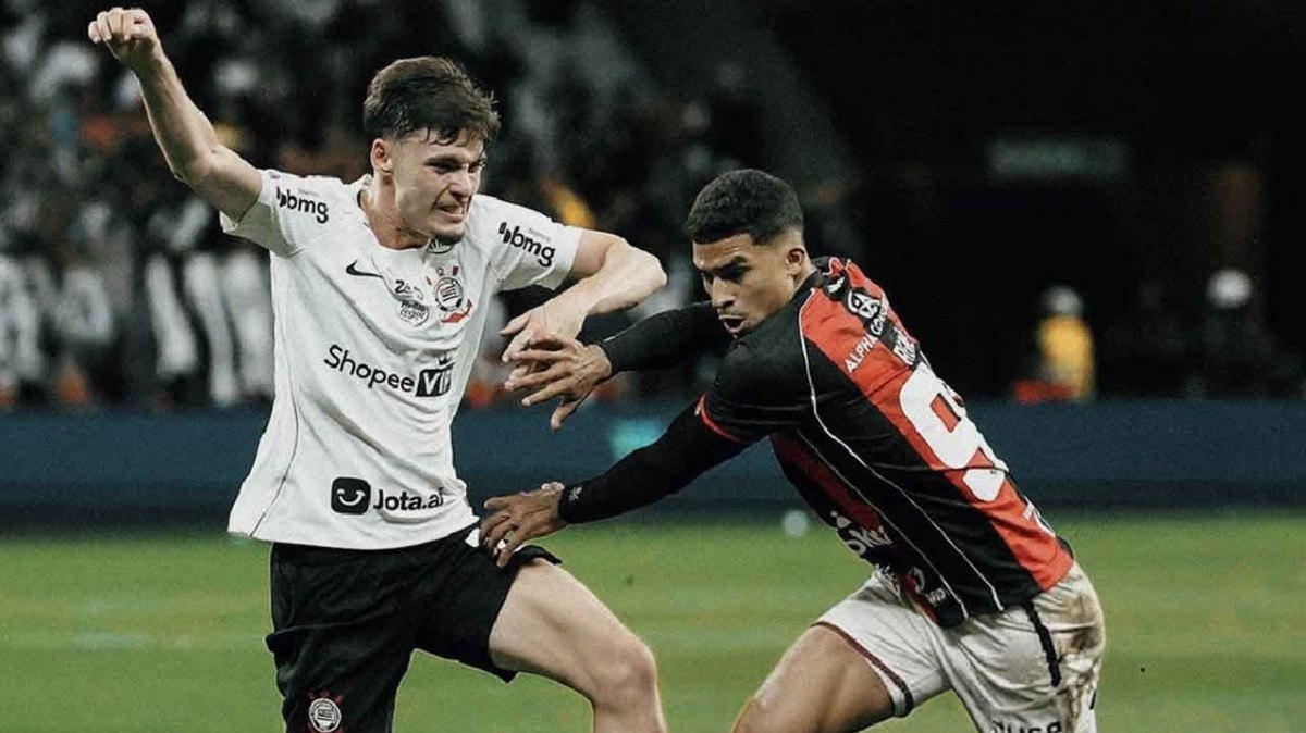 Corinthians%20mant%C3%A9m%20alto%20risco%20de%20queda%20nas%20contas%20da%20UFMG