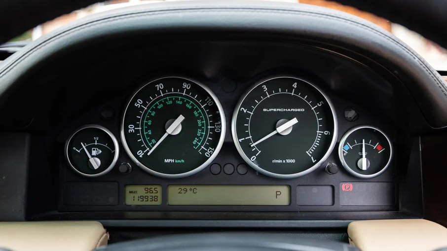 Quilometragem da Land Rover Range Rover 4.2 Supercharged Vogue SE (L322) 2006