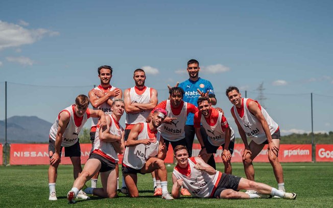 Jogadores do Girona durante treinamento da equipe - Foto: Divulgação / Girona