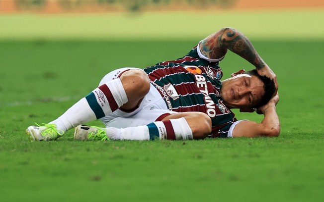 Germán Cano sofre lesão na coxa e preocupa Fluminense