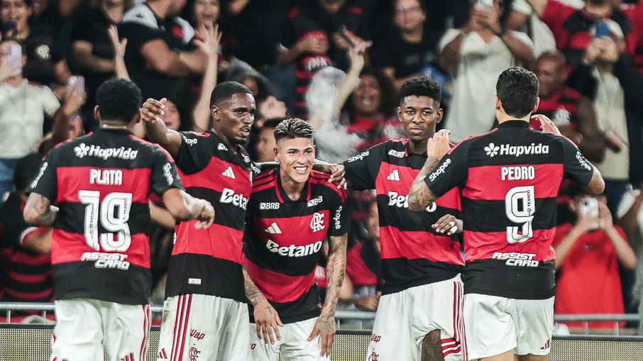 Carrascal guarantees Flamengo victory over Vasco
