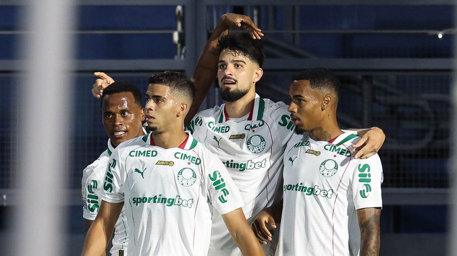 Sem Roque, sem problema: Palmeiras vence e segue isolado na ponta