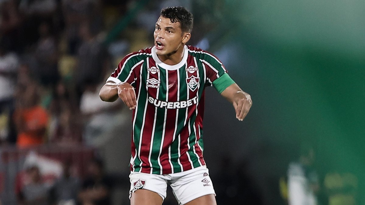 Thiago Silva decide, Fluminense bate Bahia e avança à semi Thiago Silva decide, Fluminense bate Bahia e avança à semi