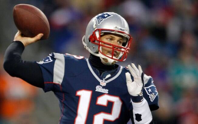 Tom Brady é tricampeão do Super Bowl e jogador mais velho na temporada 2018 da NFL
