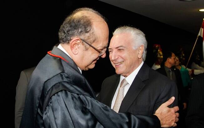 Presidente Michel Temer em encontro com o ministro do Supremo Tribunal Federal (STF) Gilmar Mendes