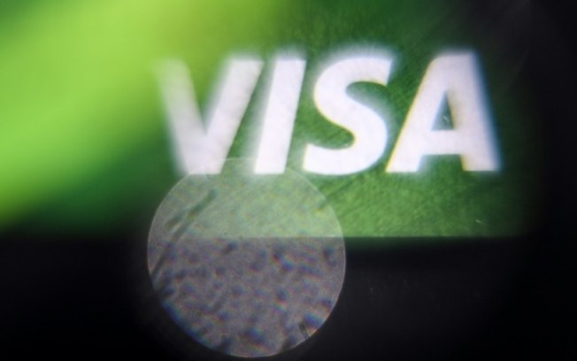 O Departamento de Justiça dos Estados Unidos abriu uma ação contra a Visa, acusando-a de manter ilegalmente o monopólio das redes de cartões de débito no país