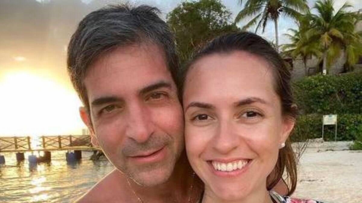 Marcelo Pecci estava na Colômbia passando sua lua de mel com a mulher, a jornalista Claudia Aguilera