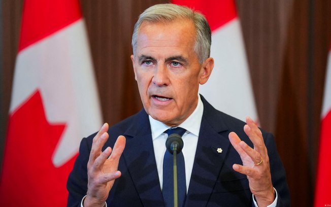 Premiê do Canadá, Mark Carney afirma que negociadores americanos tentaram impor restrições de última hora aos acordos comerciais canadenses com outros países