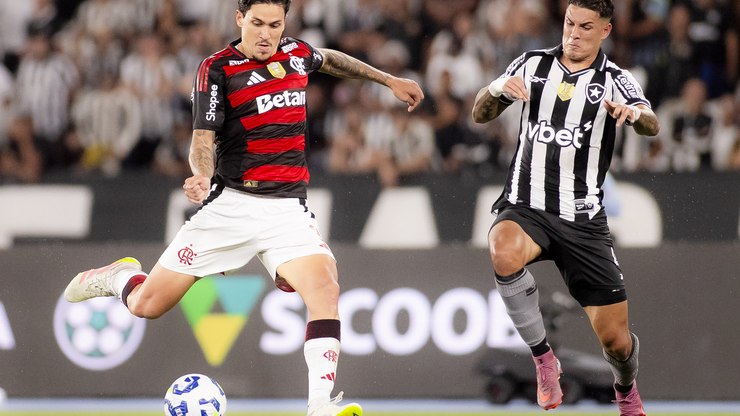 "Noite perfeita": Pedro decide no jogo 300 pelo Flamengo