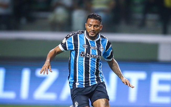 Reinaldo deixa o Grêmio e atuará no Mirassol