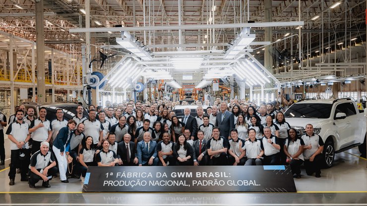 Com presença do presidente Lula, GWM inaugura fábrica no Brasil