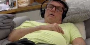 Médicos dizem que Bolsonaro pode ter estrangulamento intestinal