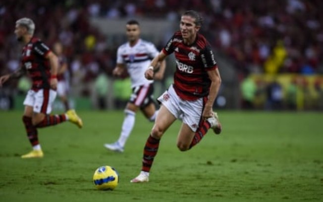 Flamengo: Filipe Luís exalta Arrascaeta e crava: 'Poderia estar no Barcelona ou Real Madrid'