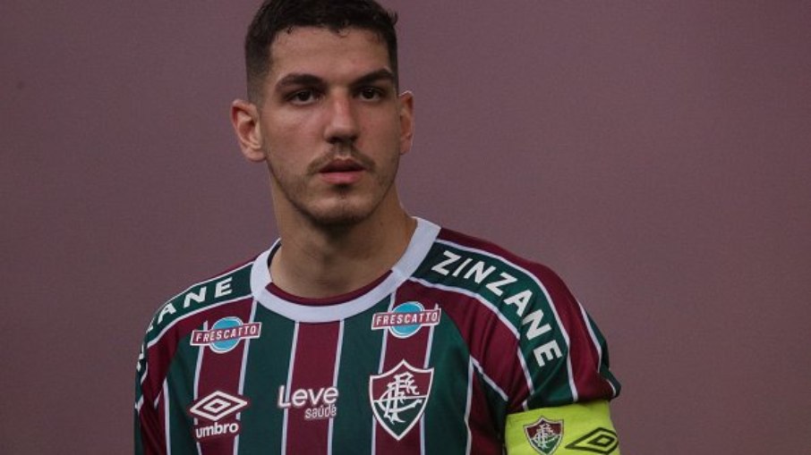 Nino é capitão do Fluminense