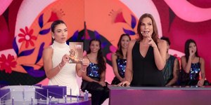 Laura Muller estreia no Programa Silvio Santos e vira assunto