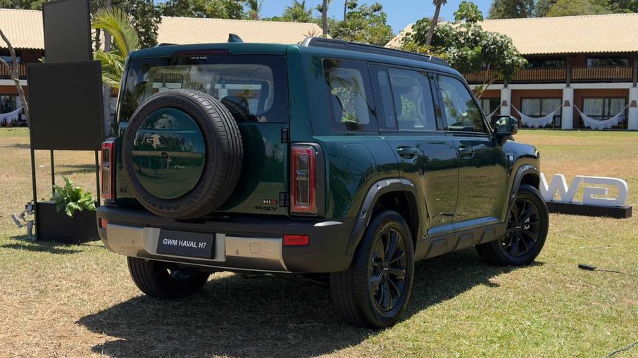Haval H7 chega por R$ 261 mil com 370 cv e motor flex