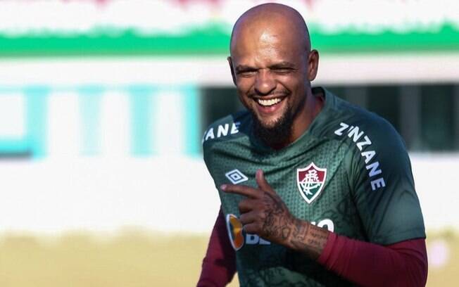 Felipe Melo prega inteligência do Fluminense na Libertadores e garante: 'Será uma batalha'