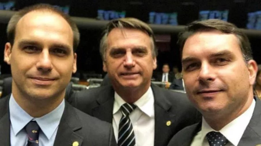 Eduardo, Bolsonaro e Flávio Eduardo, Bolsonaro e Flávio