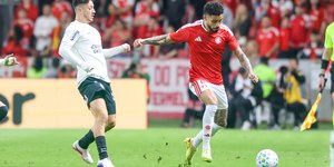 Corinthians planeja ação contra árbitro após revés para o Inter