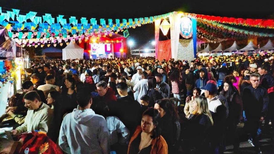 Abertura oficial acontece na sexta-feira (24), às 18h, seguida por uma apresentação de quadrilha profissional, às 19h Abertura oficial acontece na sexta-feira (24), às 18h, seguida por uma apresentação de quadrilha profissional, às 19h