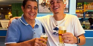 João Gomes brinda gravação de DVD com Zeca Pagodinho no Rio