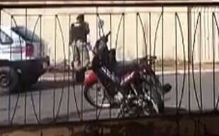 Mulher flagra troca de tiros entre bandido e policial em Minas Gerais