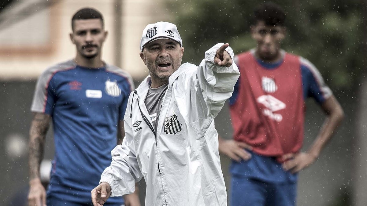 Jorge Sampaoli abre o jogo sobre assumir o Santos Jorge Sampaoli abre o jogo sobre assumir o Santos