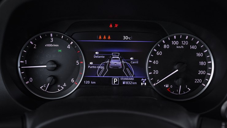 Por que o velocímetro marca mais que a velocidade real?