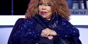 Morre Roberta Flack, ícone da música R&B e soul, aos 88 anos