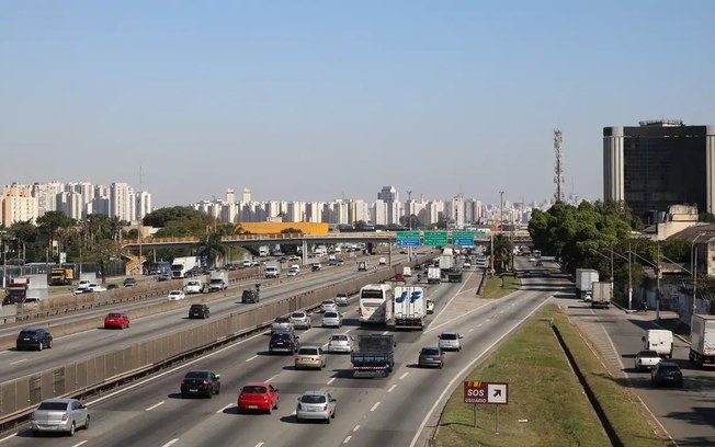 O perigo oculto do barulho que afeta a saúde e o sono nas cidades - Foto