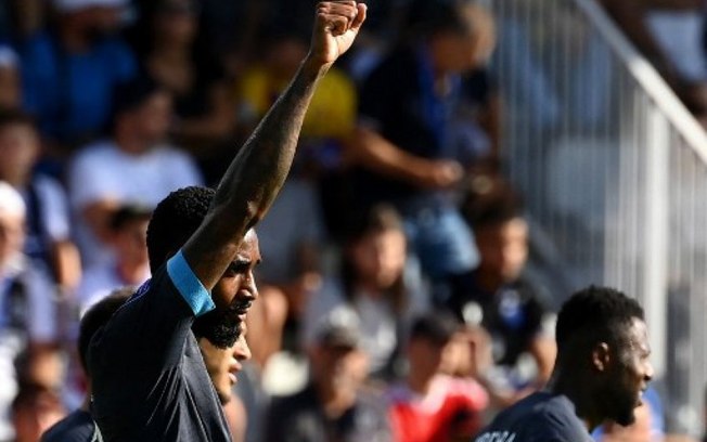 Com gol de Gerson, Olympique de Marseille vence o Auxerre e mantém caça ao PSG no Campeonato Francês