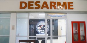 Ação em SP mira grupo ligado ao envio de armas e drogas para o RJ