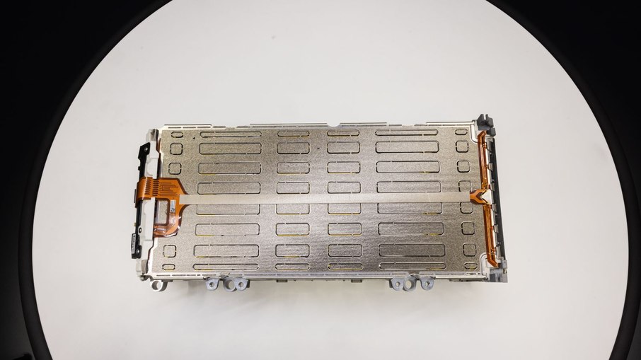 Módulo da bateria de 122 kWh usado no Ferrari Elettrica Módulo da bateria de 122 kWh usado no Ferrari Elettrica